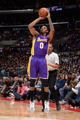 记者：维尼修斯续约谈判失败，皇马设定1.5亿欧初始转会费（记者称维尼修斯续约告吹，皇马开出1.5亿欧起步价）