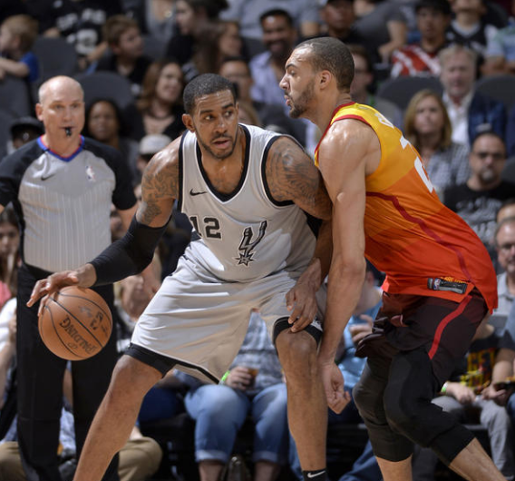 马卡：齐达内和克洛普是阿隆索潜在的继任者人选（马卡：齐达内与克洛普被看作阿隆索的潜在接班人）