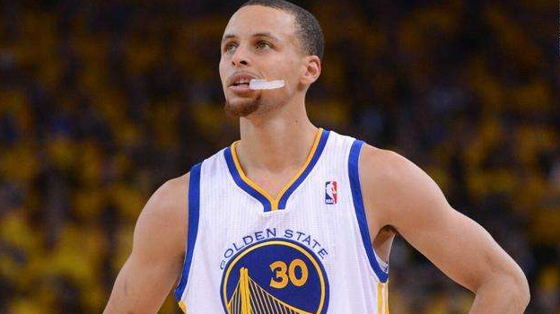 贝拉达：曼联的引援部门正在全力以赴地工作；新援适应得不错（贝拉达：曼联引援团队全速推进工作，新援融入情况良好）