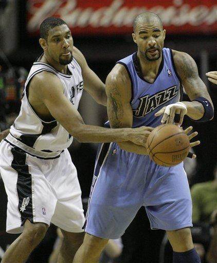 约基奇34+10+9+单节18分暴走创神迹，掘金险胜火箭！杜兰特14中5，申京16中6（约基奇34分10板9助单节18分发飙助掘金险胜火箭，杜兰特14投5中，申京16投6中）