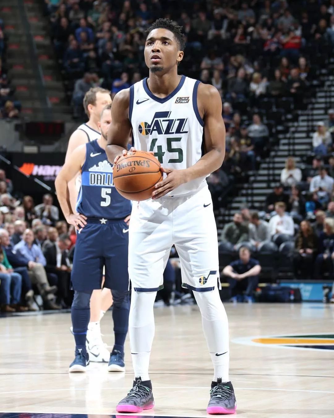 米体：索默犯了不少错，国米在寻找靠谱的一门（米兰体育报：索默失误偏多，国米正物色可靠一号门将）